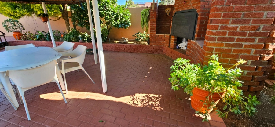 3 Bedroom Property for Sale in Fichardt Park Free State